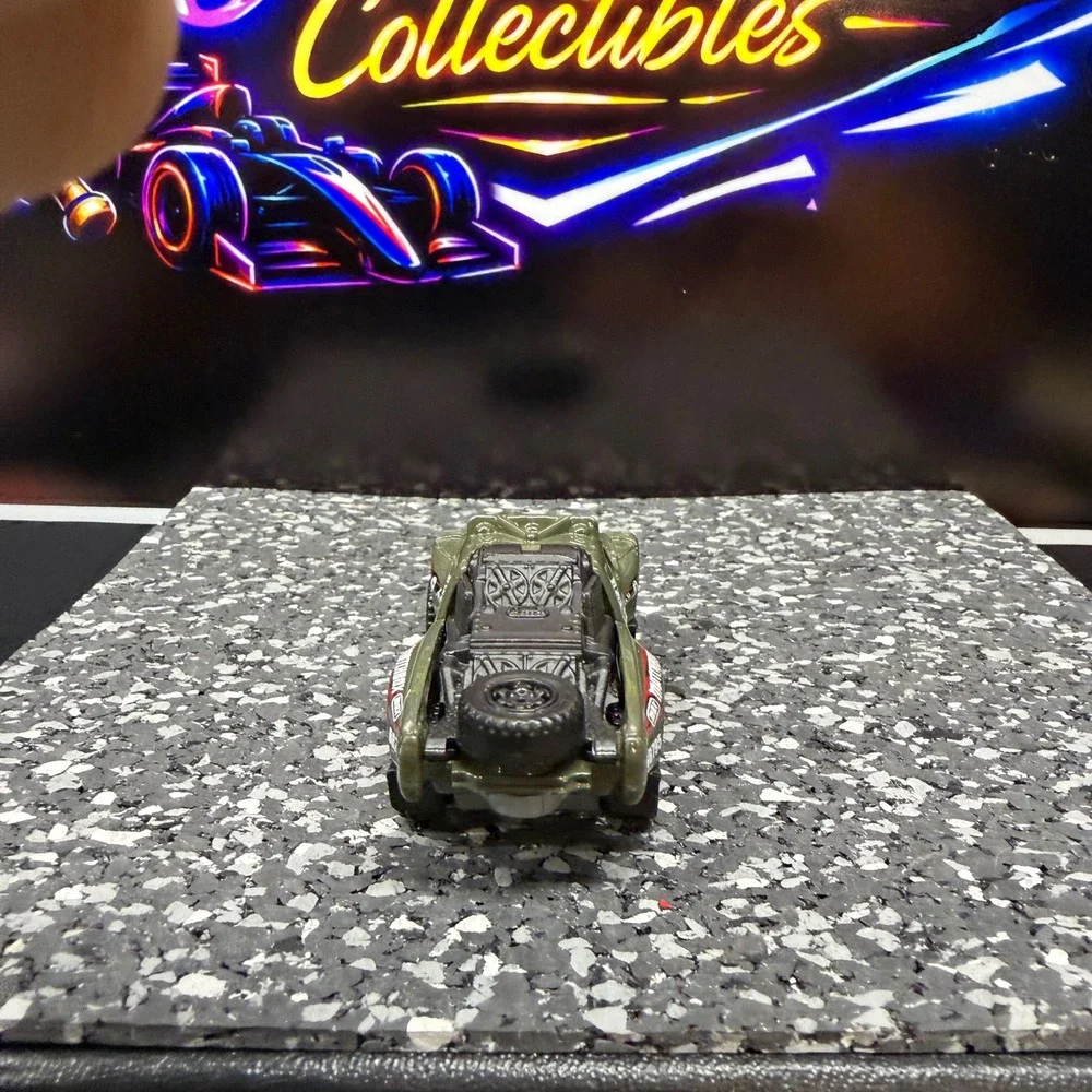 Matchbox Baja Bullet Olive Green Yokohama Off-Road Trophy Truck MB794 2009
